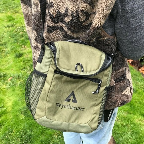 Vintage Weyerhaeuser insulated pack - Picture 1 of 1